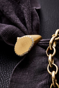 KAMAL 18K Eye Adore Uni Signet Ring White Diamond